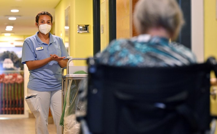 Auszubildende in einem Pflegeheim in Weimar