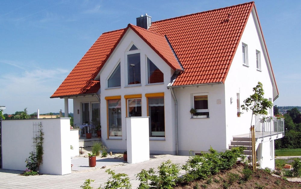 Neubau steht, und wie läuft der Kredit?