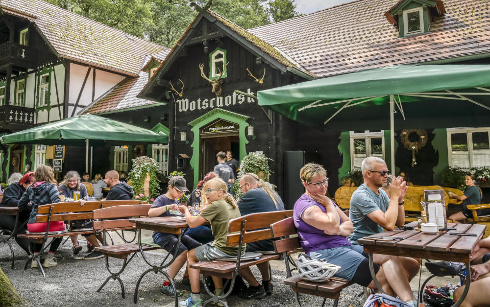 Biergarten im brandenburgischen Lübbenau: Gastronomen benötigen eine Betriebshaftpflicht
