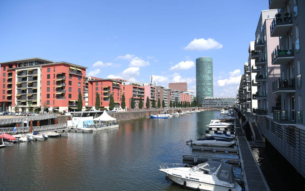 Der Westhafen Tower in Frankfurt am Main ist Sitz der Europäischen Aufsichtsbehörde für das Versicherungswesen und die betriebliche Altersversorgung (Eiopa)