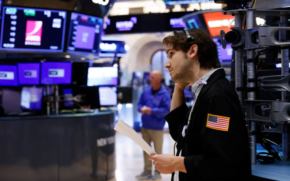 Blick in die Aktienbörse in New York: Anleger schaufeln weltweit viel Geld in ETFs