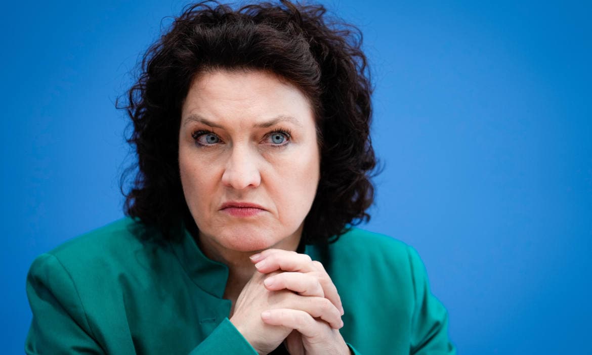 Die Chefin des AOK-Bundesverbandes, Carola Reimann, findet es nicht in Ordnung, dass die GKV 25 Milliarden Euro für die Krankenhausreform aufbringen soll