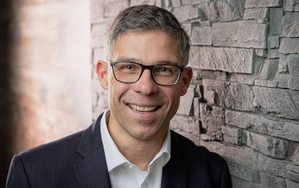 Tobias Strübing ist Fachanwalt für Versicherungsrecht bei der Kanzlei Wirth Rechtsanwälte und berichtet über ein Urteil zur Risikolebensversicherung