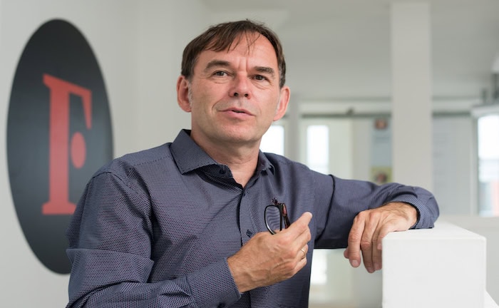 Hermann-Josef Tenhagen, Geschäftsführer und Chefredakteur von Finanztip: Tenhagen hat drei Vorschläge, um die finanzielle Situation der GKV in Deutschland zu verbessern.