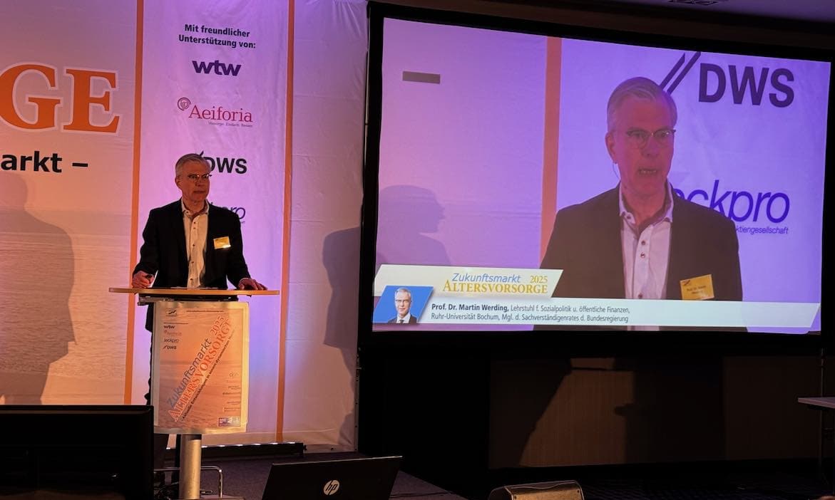 Hielt den Eröffnungsvortrag auf dem MCC-Kongress Zukunftsmarkt Altersvorsorge: der Wirtschaftsweise Martin Werding.