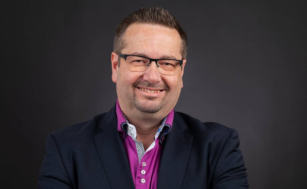 Hendrik Krüger ist seit 1995 als Finanz- und Versicherungsmakler tätig