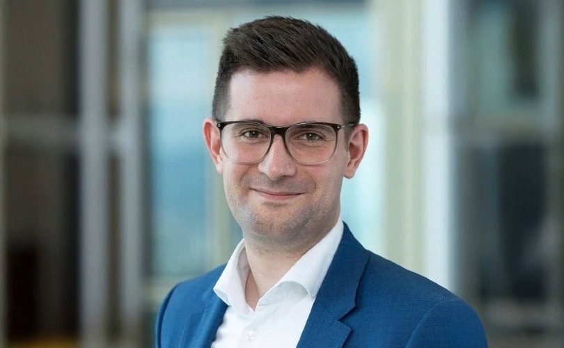 PWC-Senior-Manager Alexander Mäsch hat die Versicherungsbranche in Hinblick auf das Barrierefreiheitsstärkungsgesetz abgeklopft