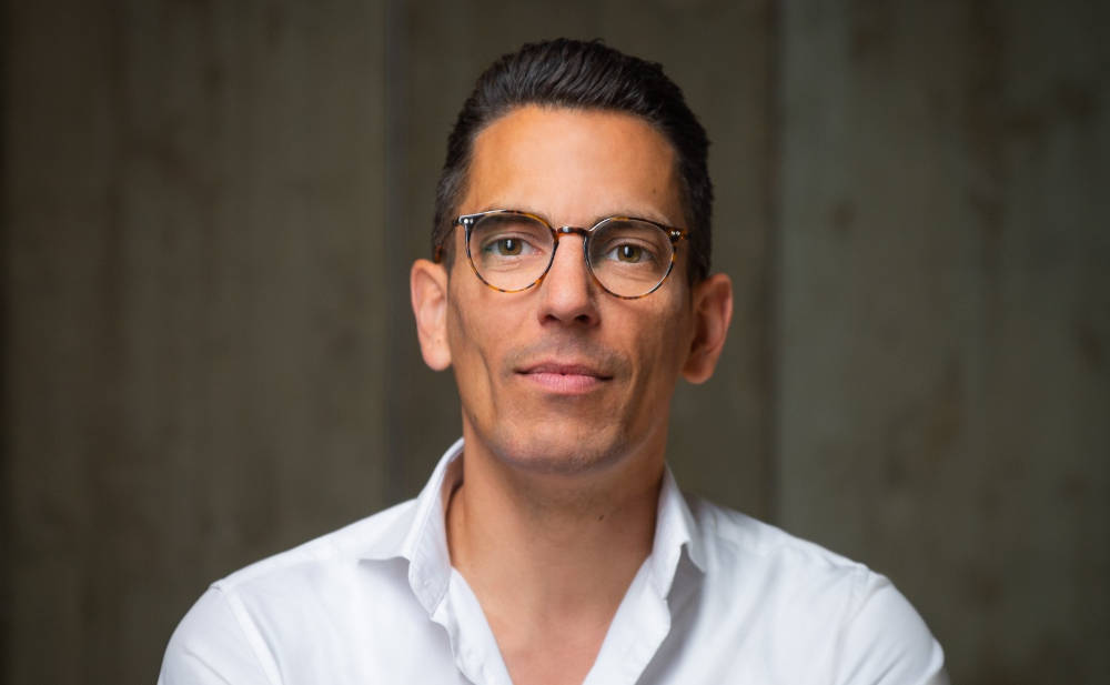 Benedikt Grass, Passportcard: „Psychische Belastung oft unterschätzt“