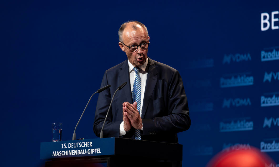 Bundeskanzler Friedrich Merz auf dem Maschinenbaugipfel des VDMA in Berlin: „Aktivrente einführen“