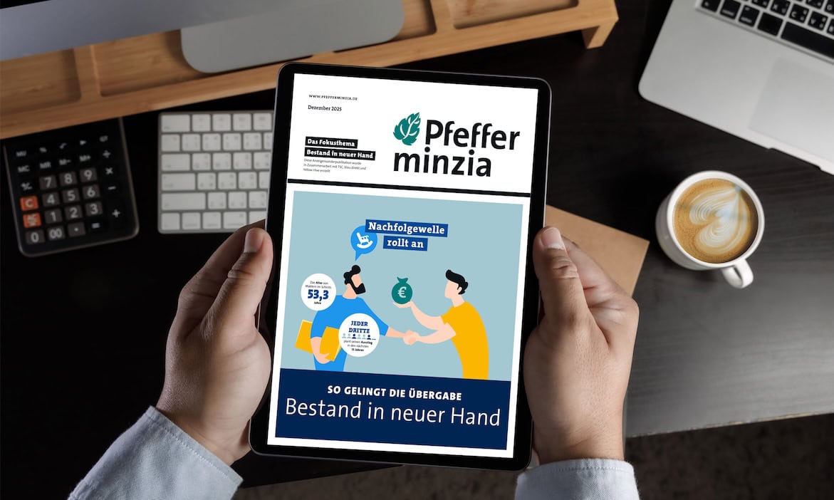 Attraktive, übersichtliche Darstellung der digitalen Zeitschrift Pfefferminzia auf Tablet.