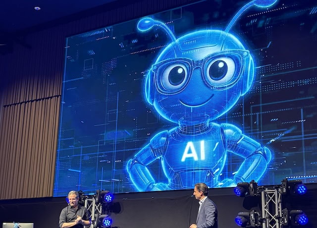 Auch die Arbeit an einem intelligenten Chatbot über das MVP Ameise schreitet voran. Foto: Pfefferminzia