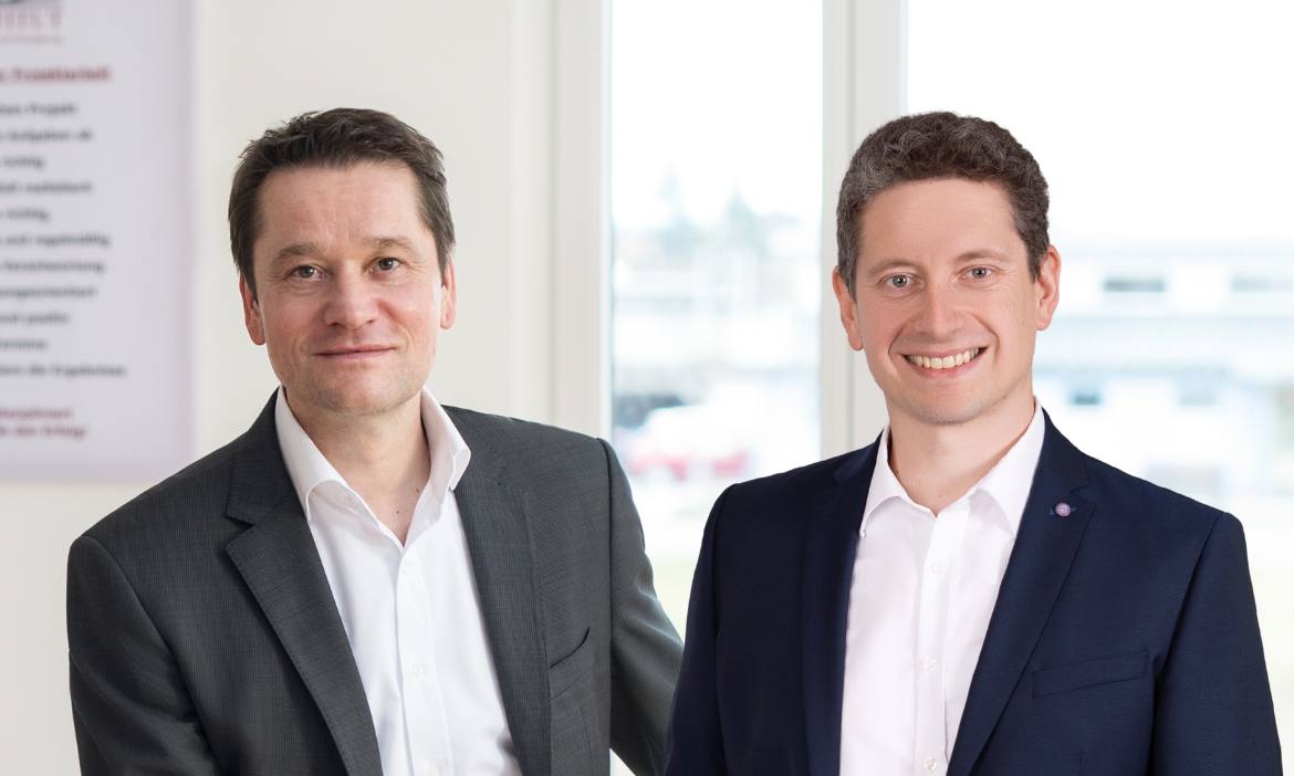 Michael Hauer (links) und Andreas Kick sind Geschäftsführer beim Institut für Vorsorge und Finanzplanung (IVFP)